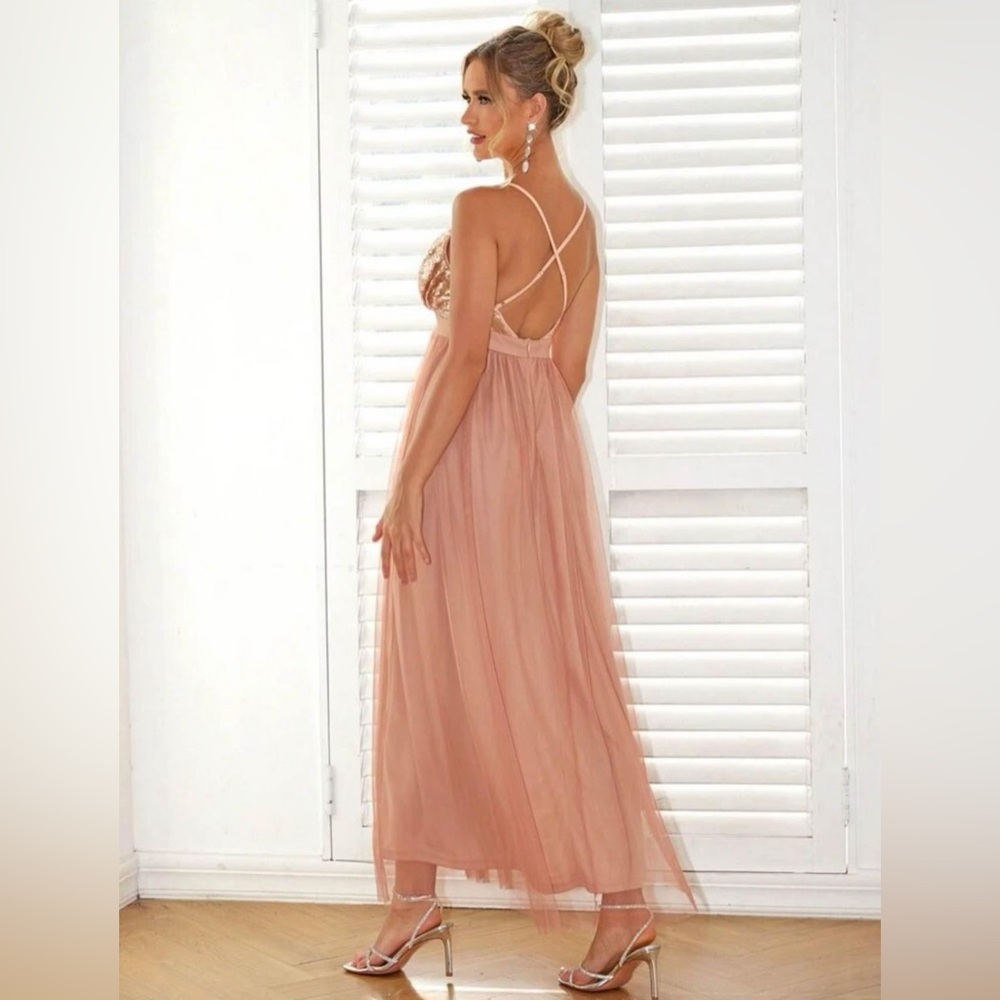 Long Sequin Design Strap Dress